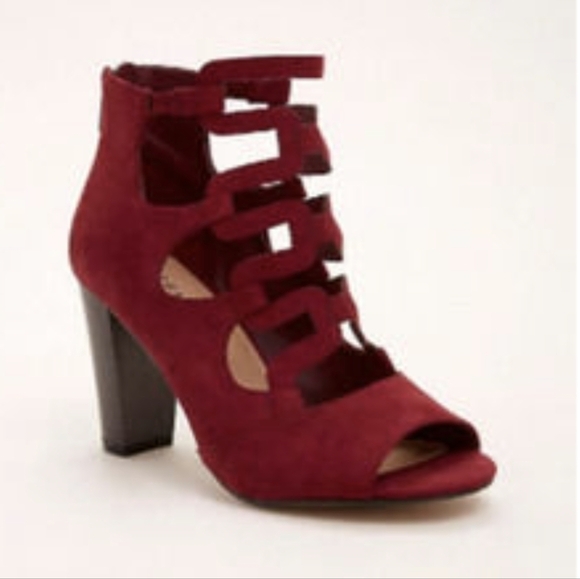 Torrid wine merlot Office Siren vegan suede strappy birdcage dress sandals. 9W - Picture 2 of 13